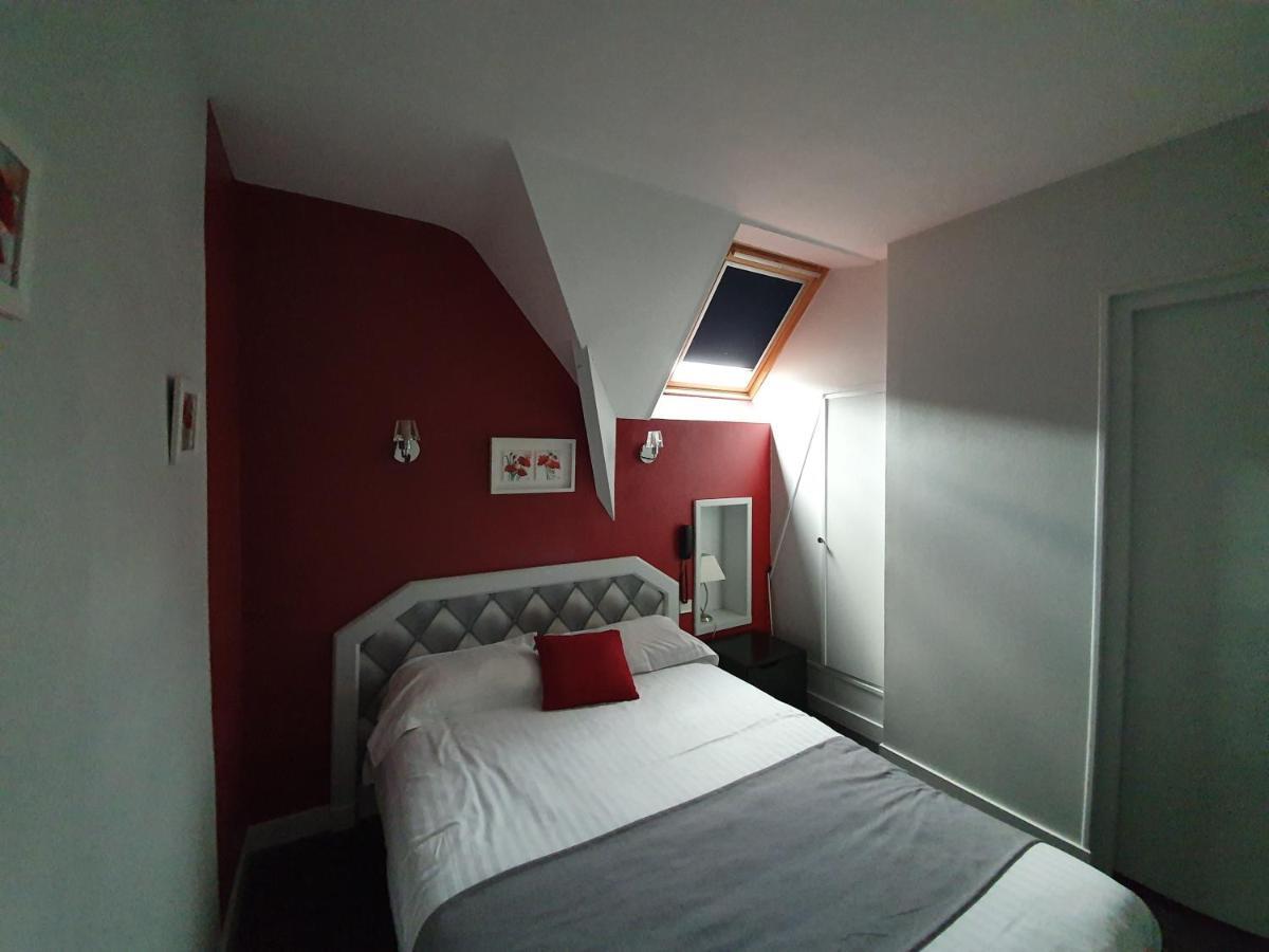 Contact Hotel Du Relais Thouars Exterior photo
